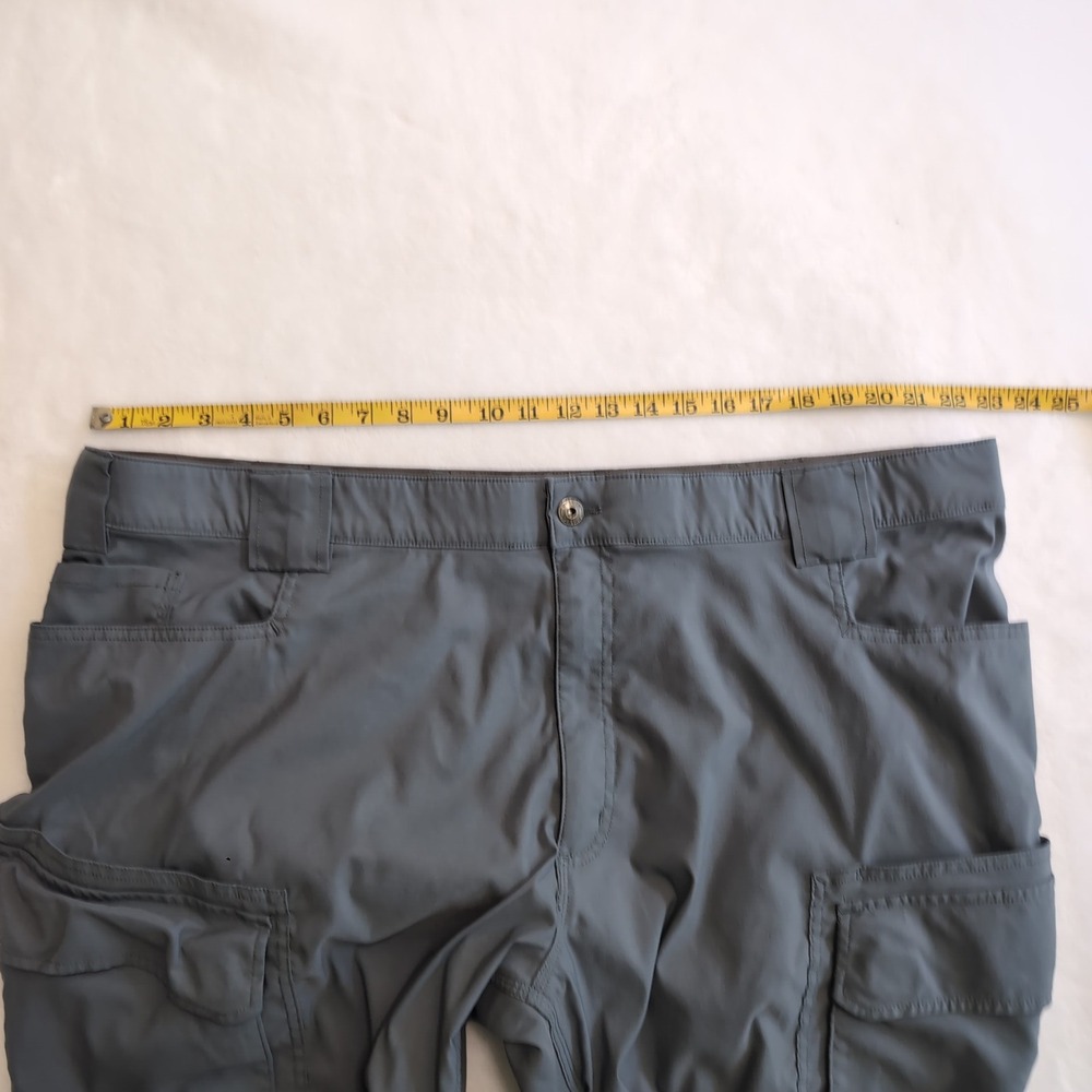Duluth Trading Co Dry on the Fly Cargo Pants Mens 46x30 Gray Relaxed Fit Stretch - Picture 6 of 8